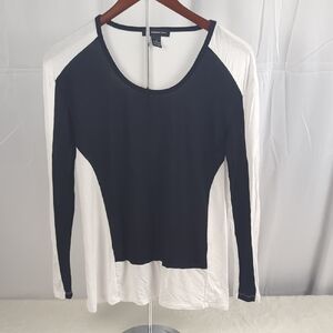INC International Concepts Black and White Long Sleeve Scoop Neck Top